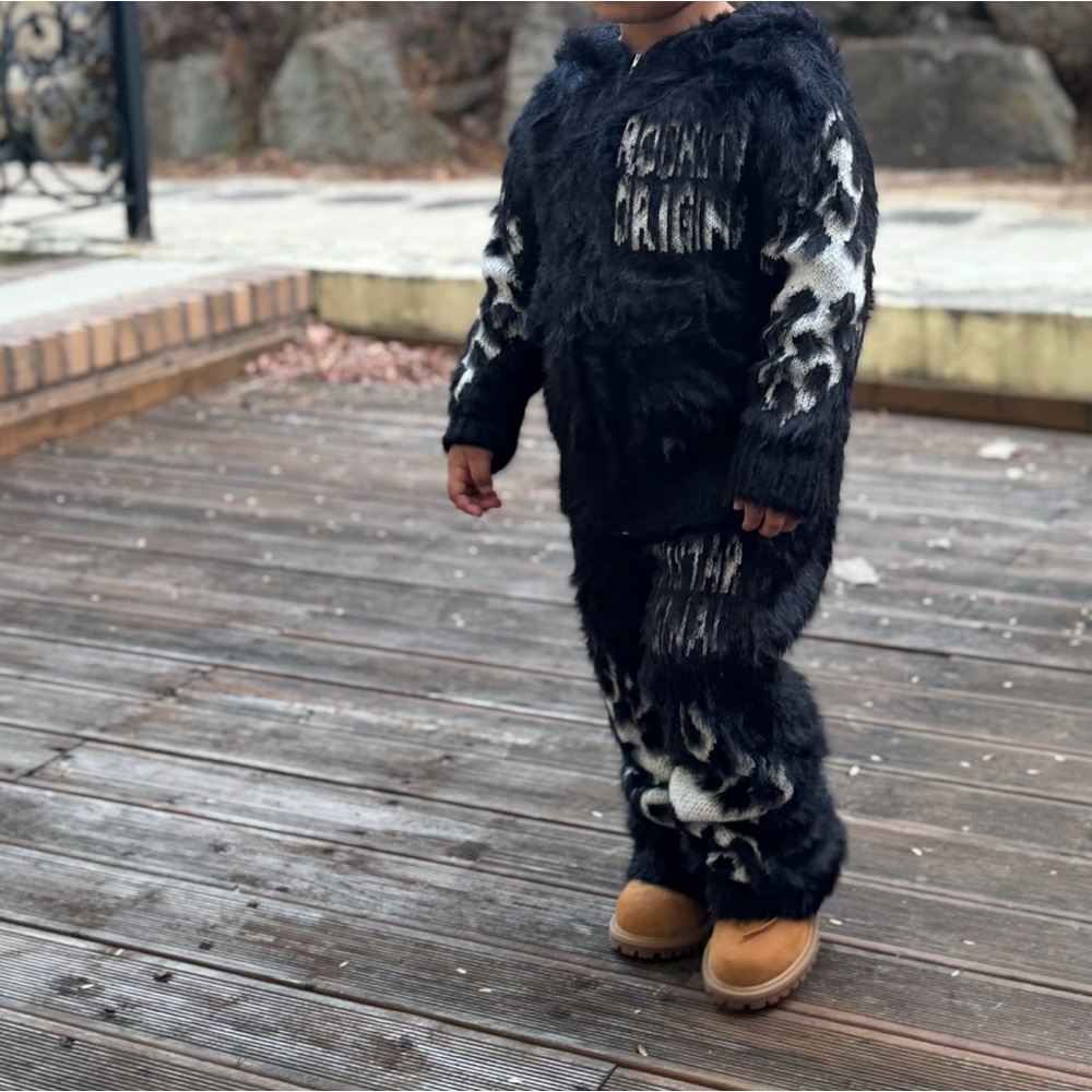 Black and White Furry Kids Outfit-ROCKSTAR ORIGINAL 3T